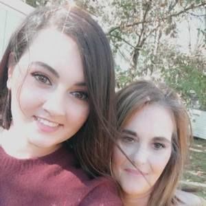 Meet your Posher, Alicia nicole